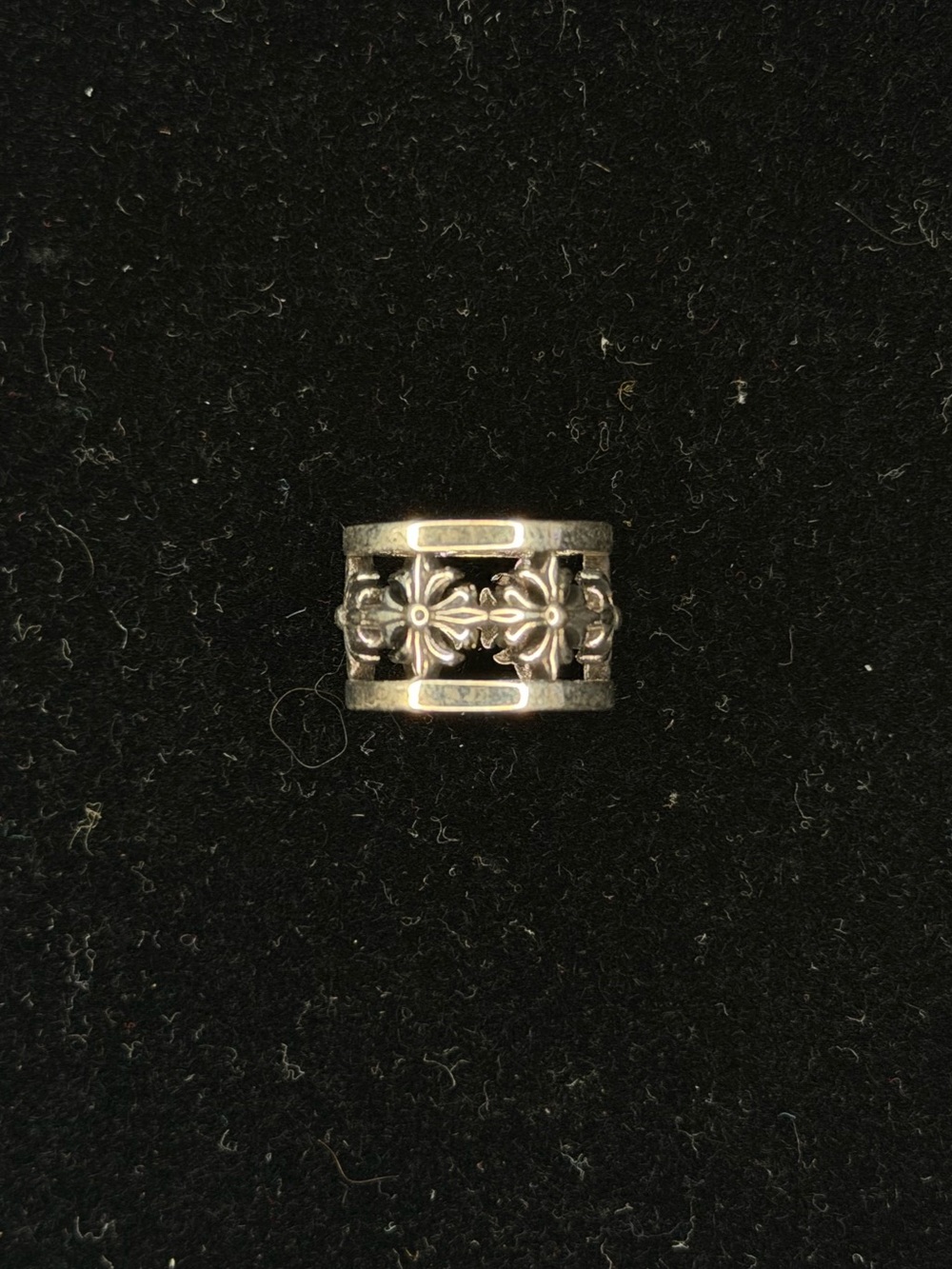 Chrome Hearts Floral Motif Circle Ring Unisex Pendant